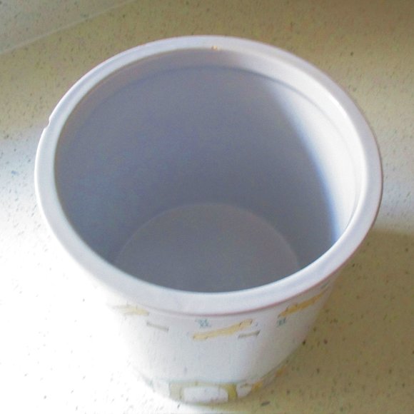 Stoneware Dog Treat Jar or Cookie Jar w/ Bone Lid - Picture 6 of 11